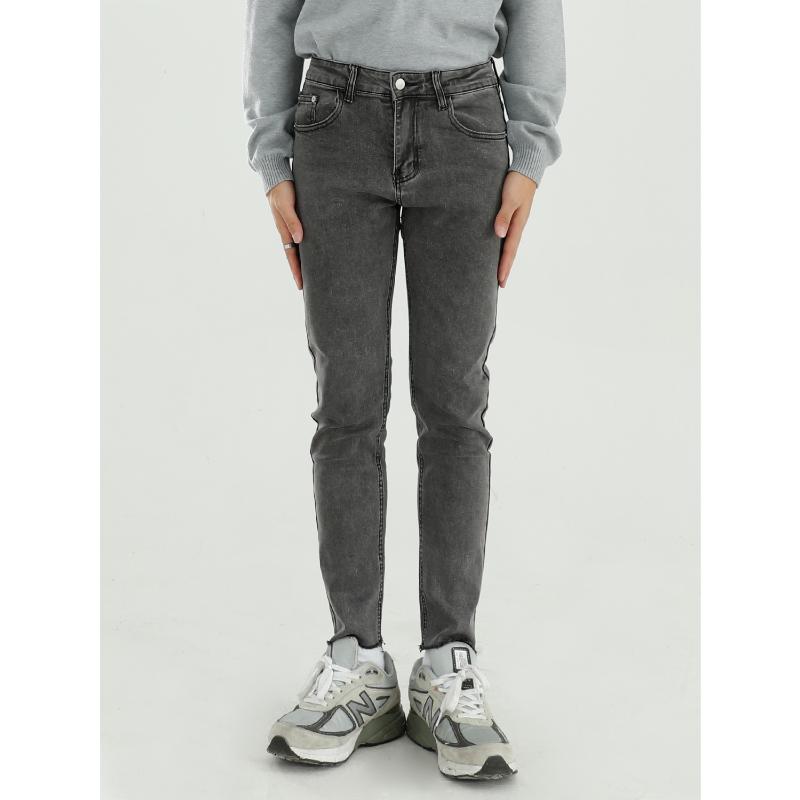 Men Streetwear Hiphop Casual Slim Fit Ankle-length Jeans Male Women Japan Korea Vintage Fashion Gray Denim Pencil Pants Jean, 939
Men Streetwear Hiphop Casual Slim Fit Ankle-length Jeans Male Women Japan Korea Vintage Fashion Gray Denim Pencil Pants Jean, 939