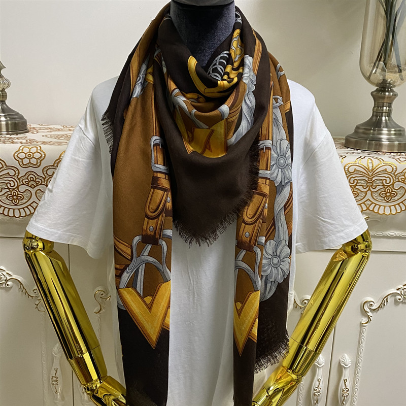 New style size 130cm -130cm 100% cashmere material print letters pattern brown color beautiful square scarves shawl for women, Blue;gray
New style size 130cm -130cm 100% cashmere material print letters pattern brown color beautiful square scarves shawl for women, Blue;gray
