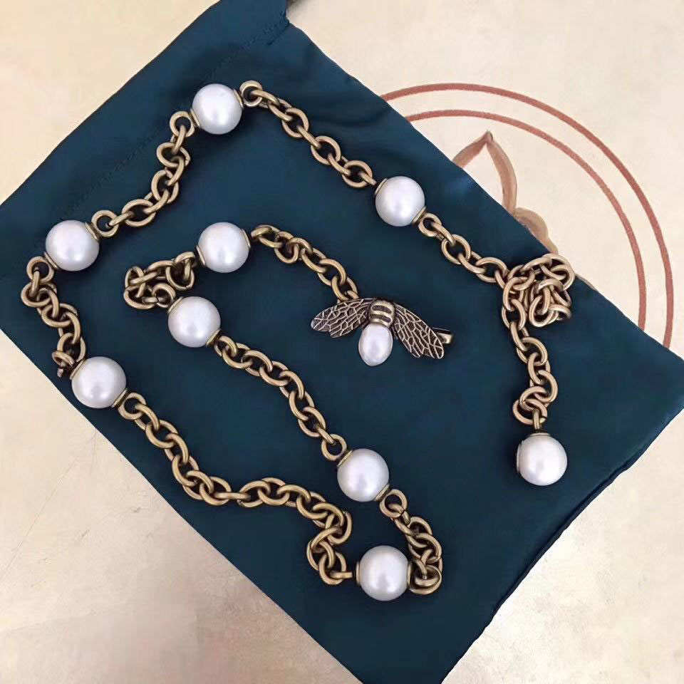 Popular fashion belt ceinture cintura waistband for womens business Casual Party Lovers gift necklace jewelry With BOX, White
Popular fashion belt ceinture cintura waistband for womens business Casual Party Lovers gift necklace jewelry With BOX, White
