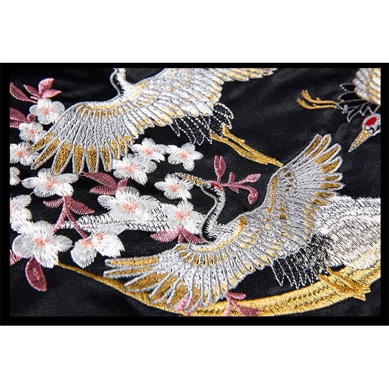 Embroidery Bomber Jacket Men Thin Bird Floral Pilot Jacket Male Japan Harajuku Baseball Jacket Spring Autumn Streetwear 201127