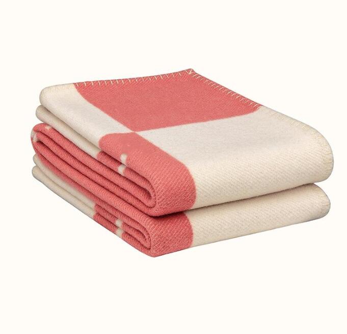 Thick Home Sofa Hot Selling orange black red gray navy Big Size 130*180CM quailty brand blanket Wool 8 color
Thick Home Sofa Hot Selling orange black red gray navy Big Size 130*180CM quailty brand blanket Wool 8 color