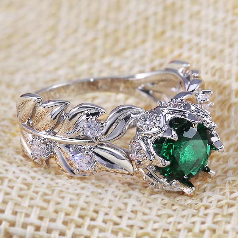Februaryfrost Brand Luxury Feather Pattern Wedding Rings For Women With Dazzling Green Cubic Zircon Stone Prong Setting Female Jeweley Ring
Februaryfrost Brand Luxury Feather Pattern Wedding Rings For Women With Dazzling Green Cubic Zircon Stone Prong Setting Female Jeweley Ring