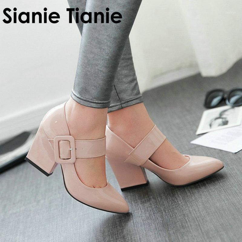 Sianie Tianie 2021 spring autumn red white apricot patent PU big buckle mary janes ladies shoes thick high heels pumps for women1
Sianie Tianie 2021 spring autumn red white apricot patent PU big buckle mary janes ladies shoes thick high heels pumps for women1