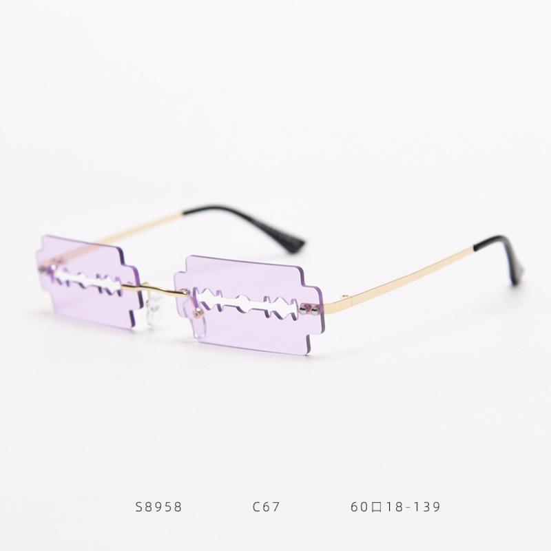 2020 New Fashion Vintage Rimless Blade Sunglasses Women Men Design Unique Hollow Steampunk Metal Sun Glasses UV4001
2020 New Fashion Vintage Rimless Blade Sunglasses Women Men Design Unique Hollow Steampunk Metal Sun Glasses UV4001
