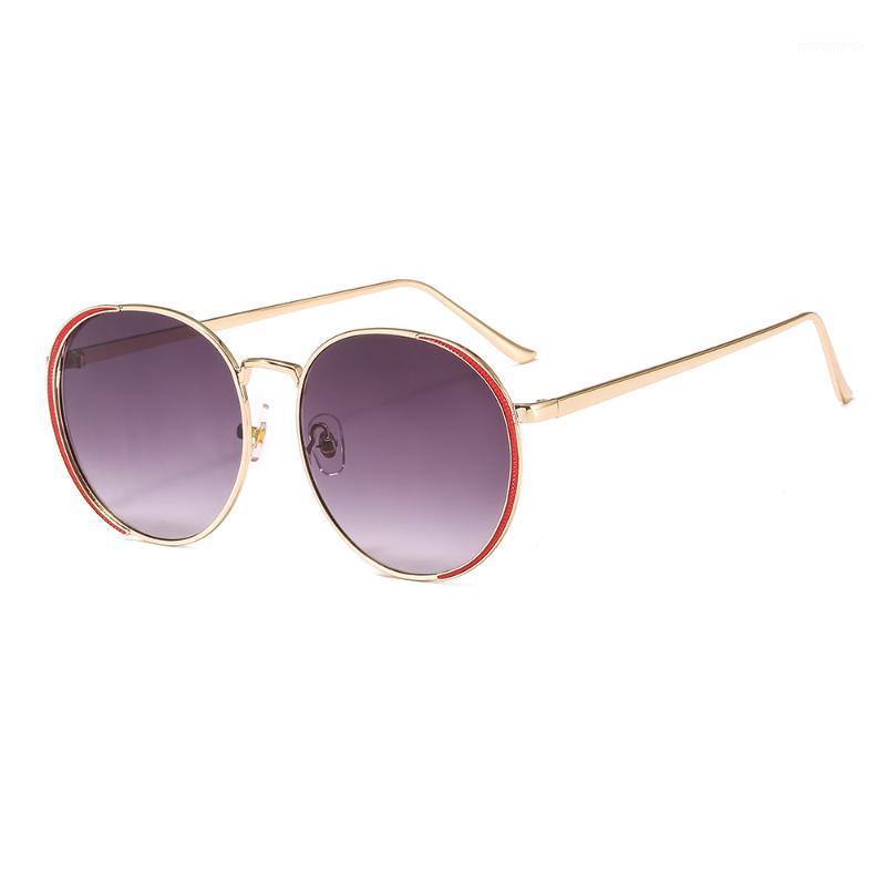 Vintage Round Oversize Lens Mirror Brand Designer Sunglasses Lady Cool Fashion Retro Plastic Lenses 8021 Uv400 Eyewear1
Vintage Round Oversize Lens Mirror Brand Designer Sunglasses Lady Cool Fashion Retro Plastic Lenses 8021 Uv400 Eyewear1