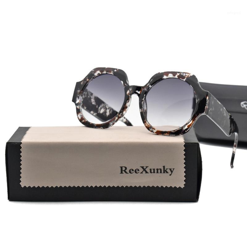 Sunglasses ReeXunky Big Frame Vintage Women 2021 Fashion Irregular Sun Glasses For Men Gradient Lens Retro Shades Sunglasses1
Sunglasses ReeXunky Big Frame Vintage Women 2021 Fashion Irregular Sun Glasses For Men Gradient Lens Retro Shades Sunglasses1