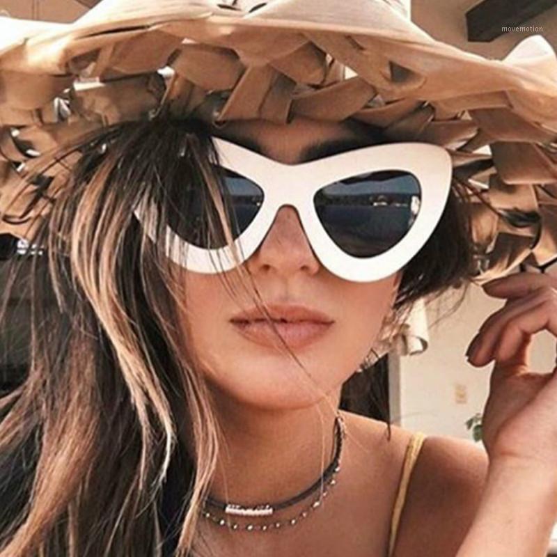 Sunglasses Women Zonnebril Dames Cat eye Vintage Big Frame Shade for Sexy Ladies Fashion Sun Glasses G61
Sunglasses Women Zonnebril Dames Cat eye Vintage Big Frame Shade for Sexy Ladies Fashion Sun Glasses G61