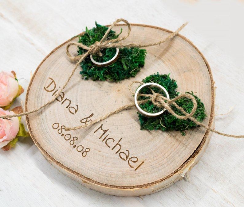 personalize rustic Wedding moss hearts ring bearer pillow boxes Ring Holder nature tree wood slice For Engagement holders
personalize rustic Wedding moss hearts ring bearer pillow boxes Ring Holder nature tree wood slice For Engagement holders