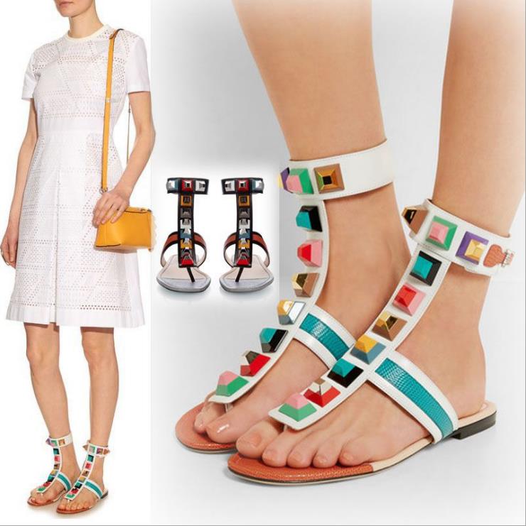 Wholesale- Rainbow Color Rhinestone Summer Flat Shoes Women Gladiator Sandals Brand Designer Rivets Sandals Summer Flip-Fops Shoes, Black
Wholesale- Rainbow Color Rhinestone Summer Flat Shoes Women Gladiator Sandals Brand Designer Rivets Sandals Summer Flip-Fops Shoes, Black