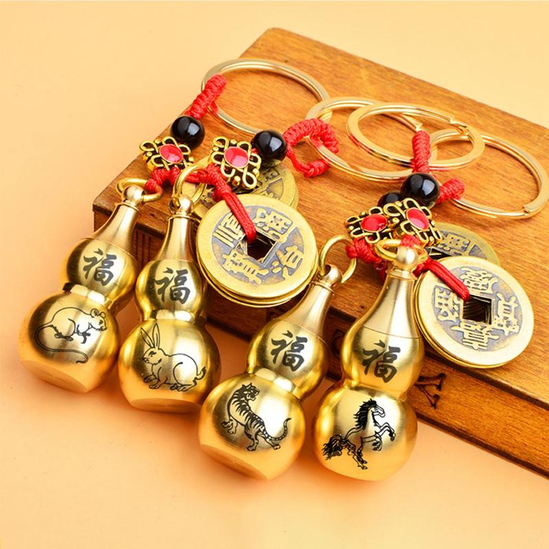 Keychains Lucky Feng Shui Hanging Vintage Brass Money Bag Keychain Pendant Jewelry Ancient Five Emperors Coins Car Key Chain
Keychains Lucky Feng Shui Hanging Vintage Brass Money Bag Keychain Pendant Jewelry Ancient Five Emperors Coins Car Key Chain