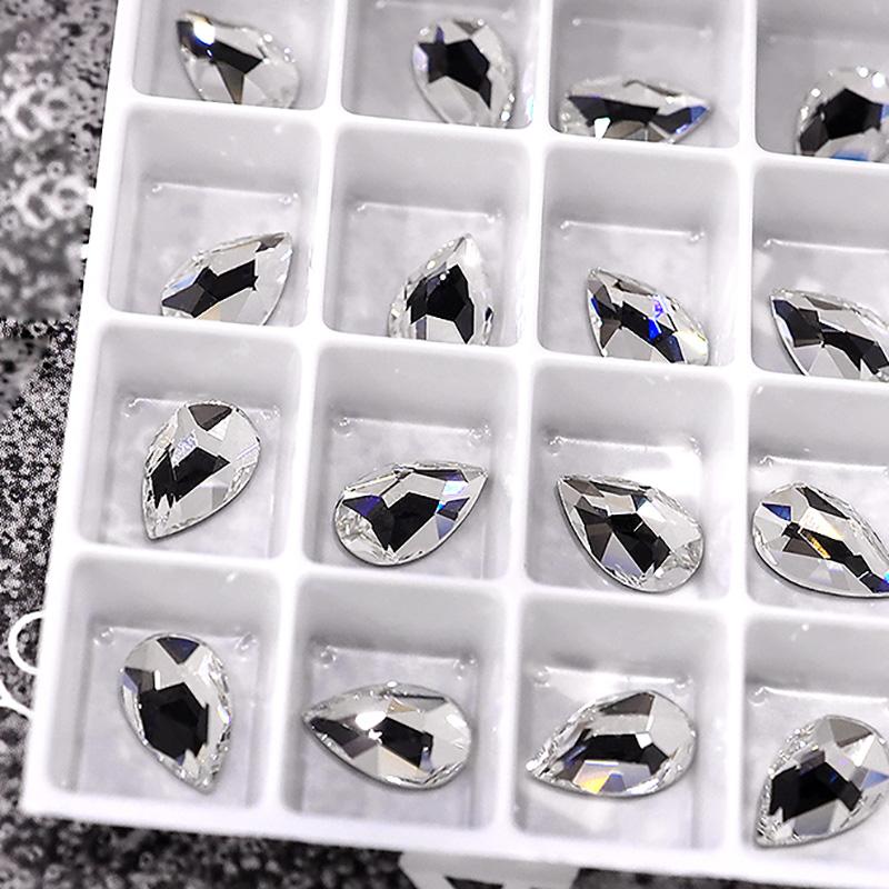 20 pcs Crystal AB Teardrop Nail Crystals Stones Drop Shape Flat Back Rhinestones For Glass 3D Nails Design Art Decorations
20 pcs Crystal AB Teardrop Nail Crystals Stones Drop Shape Flat Back Rhinestones For Glass 3D Nails Design Art Decorations