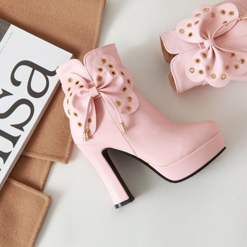 US4-11 Womens Round Toe Platform Bowknot Butterfly Ankle Boots Block High Heel Warm Winter Fleece Liner Shoes Plus Size 3Colors1, Black
US4-11 Womens Round Toe Platform Bowknot Butterfly Ankle Boots Block High Heel Warm Winter Fleece Liner Shoes Plus Size 3Colors1, Black