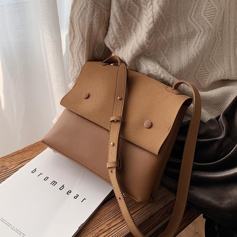 Vintage Fashion Large Tote Bag 2021 New Quality Matte PU Leather Women's Designer Handbag Large capacity Shoulder Messenger bag, Black
Vintage Fashion Large Tote Bag 2021 New Quality Matte PU Leather Women's Designer Handbag Large capacity Shoulder Messenger bag, Black