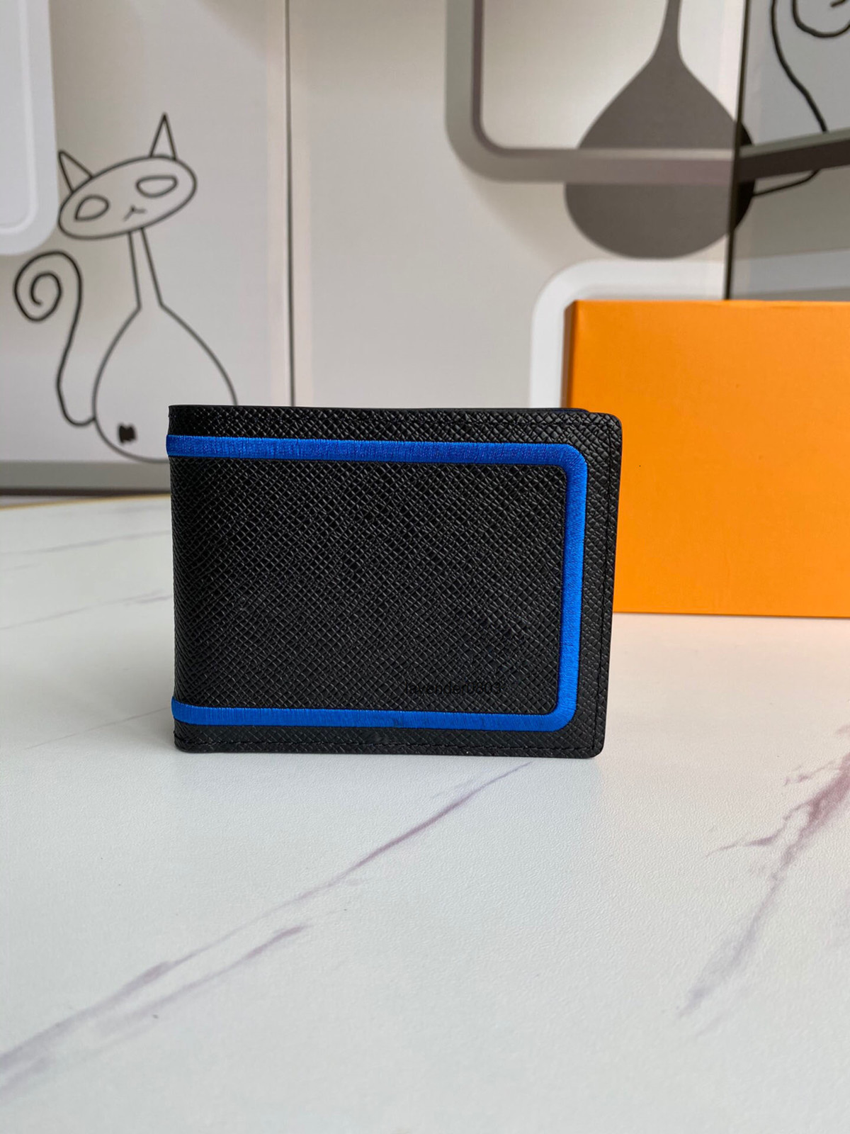 Blue red quality genuinel leather mens wallet with box s s wallet womens wallet purse credit card holder passport holder 662, Size 12-9-1 cm
Blue red quality genuinel leather mens wallet with box s s wallet womens wallet purse credit card holder passport holder 662, Size 12-9-1 cm