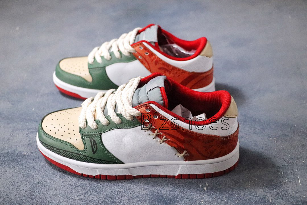 Medium Grey Low Runner Casual Shoe White Green University Red Vintage Shattered Backboard Sneakers Sports Designers, 01
Medium Grey Low Runner Casual Shoe White Green University Red Vintage Shattered Backboard Sneakers Sports Designers, 01