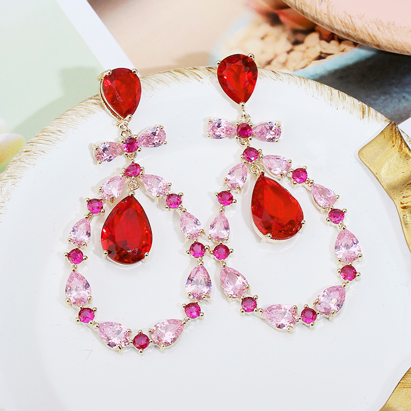 XIUMEIYIZU 58*28mm Elegant Big Water Drop Cubic Zircon Crystal Bridal Drop Earrings For Women Wedding Accessories Jewelry
XIUMEIYIZU 58*28mm Elegant Big Water Drop Cubic Zircon Crystal Bridal Drop Earrings For Women Wedding Accessories Jewelry