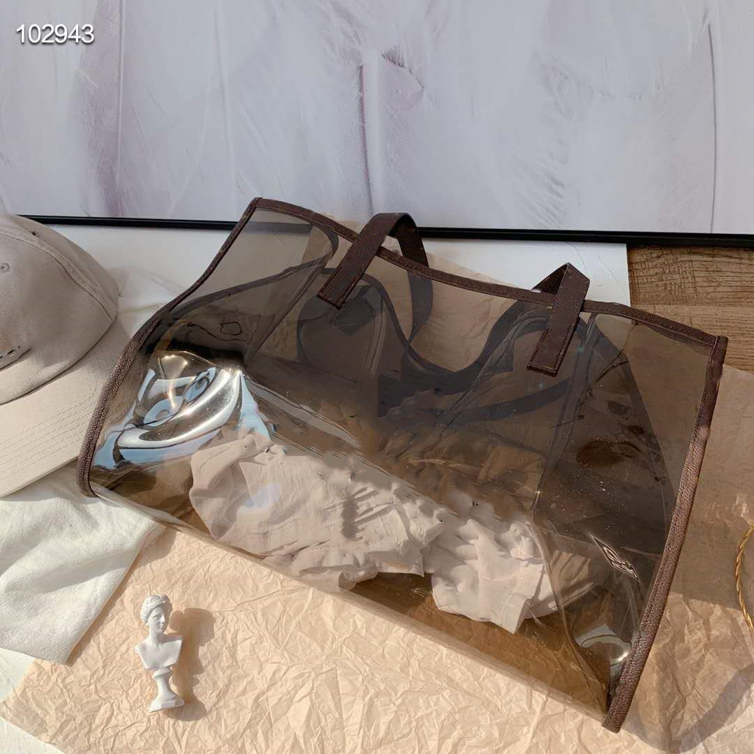 The latest 2020 jelly bags are designed by the designer. Women's colorful portable travel bag, one shoulder beach bag, two-piece set, Clear
The latest 2020 jelly bags are designed by the designer. Women's colorful portable travel bag, one shoulder beach bag, two-piece set, Clear