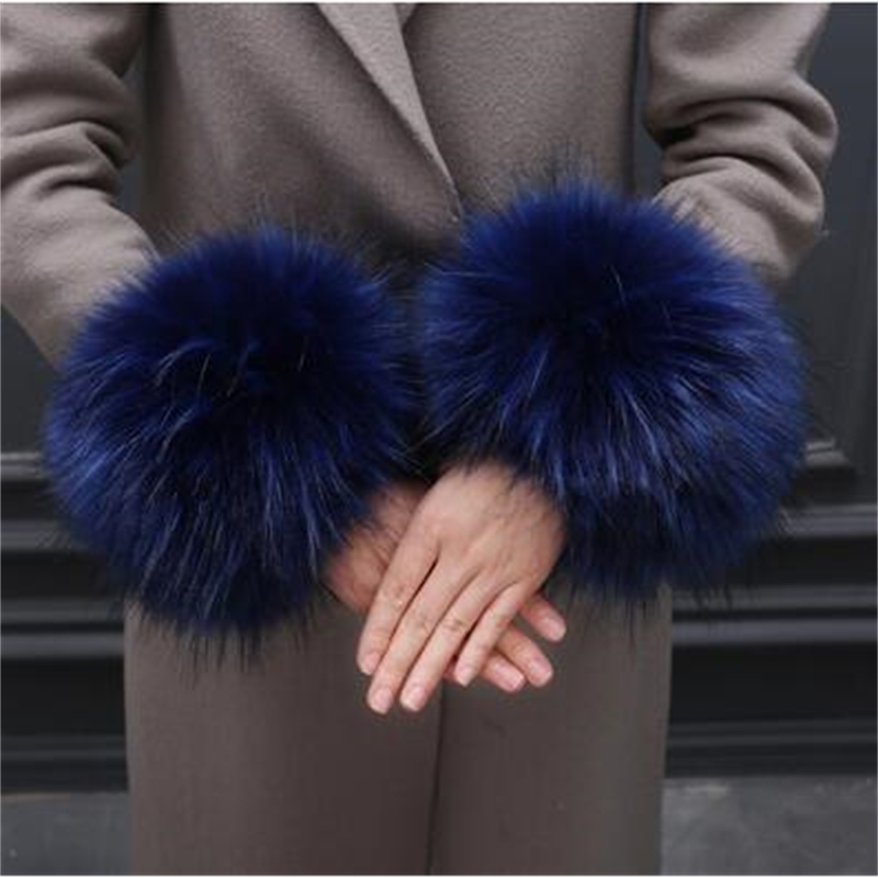 Autumn and winter women039s Large cuff oversleeps hand ring fur wrist support faux oversleeps hand ring fur arm warmer 201021