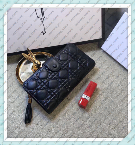 New Luxurys Designers Wallet High Quality Portafoglio Uomo Fashion Mens Wallet Card Holder women Wallets 21013001Q, As pic
New Luxurys Designers Wallet High Quality Portafoglio Uomo Fashion Mens Wallet Card Holder women Wallets 21013001Q, As pic