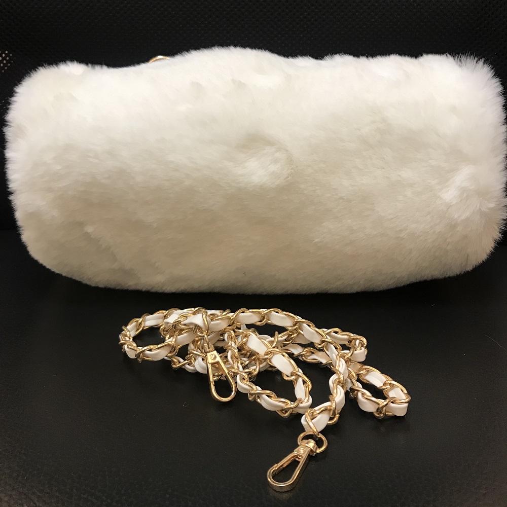 Fashion winter soft chain bag classic with warm hand position white fur party bag flannel with chain plush cute cross body case
Fashion winter soft chain bag classic with warm hand position white fur party bag flannel with chain plush cute cross body case