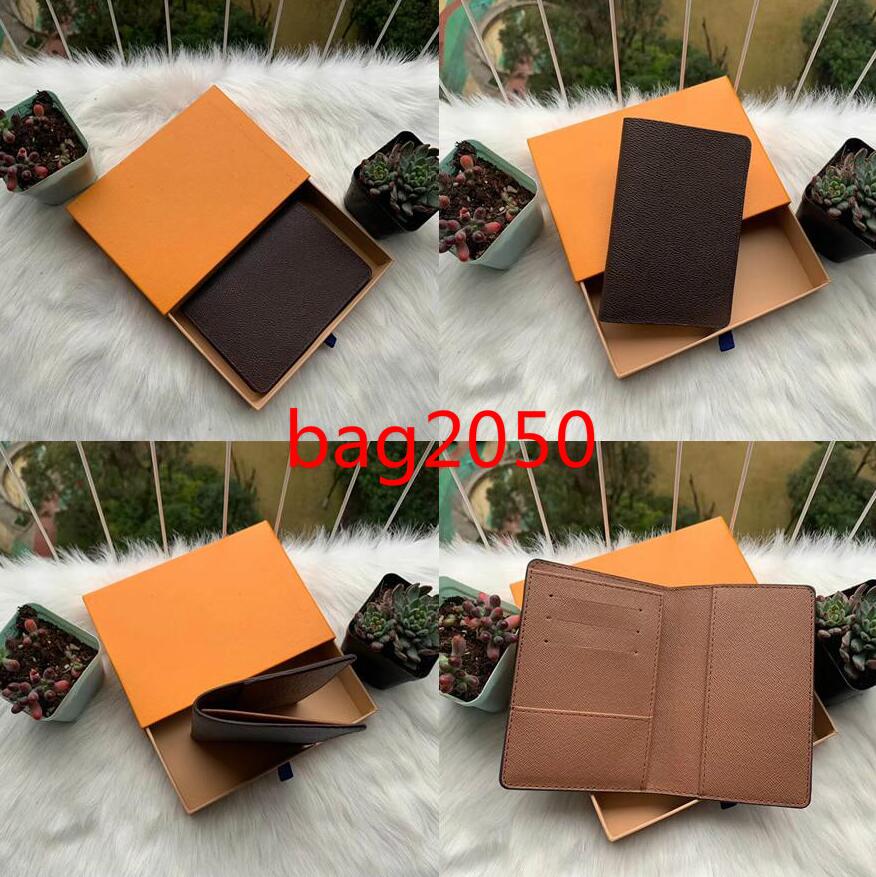 2021 hot new Men genuine leather passport cover wallet women credit card holder men business card holder travel wallet porte carte carteira, Brown;gray
2021 hot new Men genuine leather passport cover wallet women credit card holder men business card holder travel wallet porte carte carteira, Brown;gray