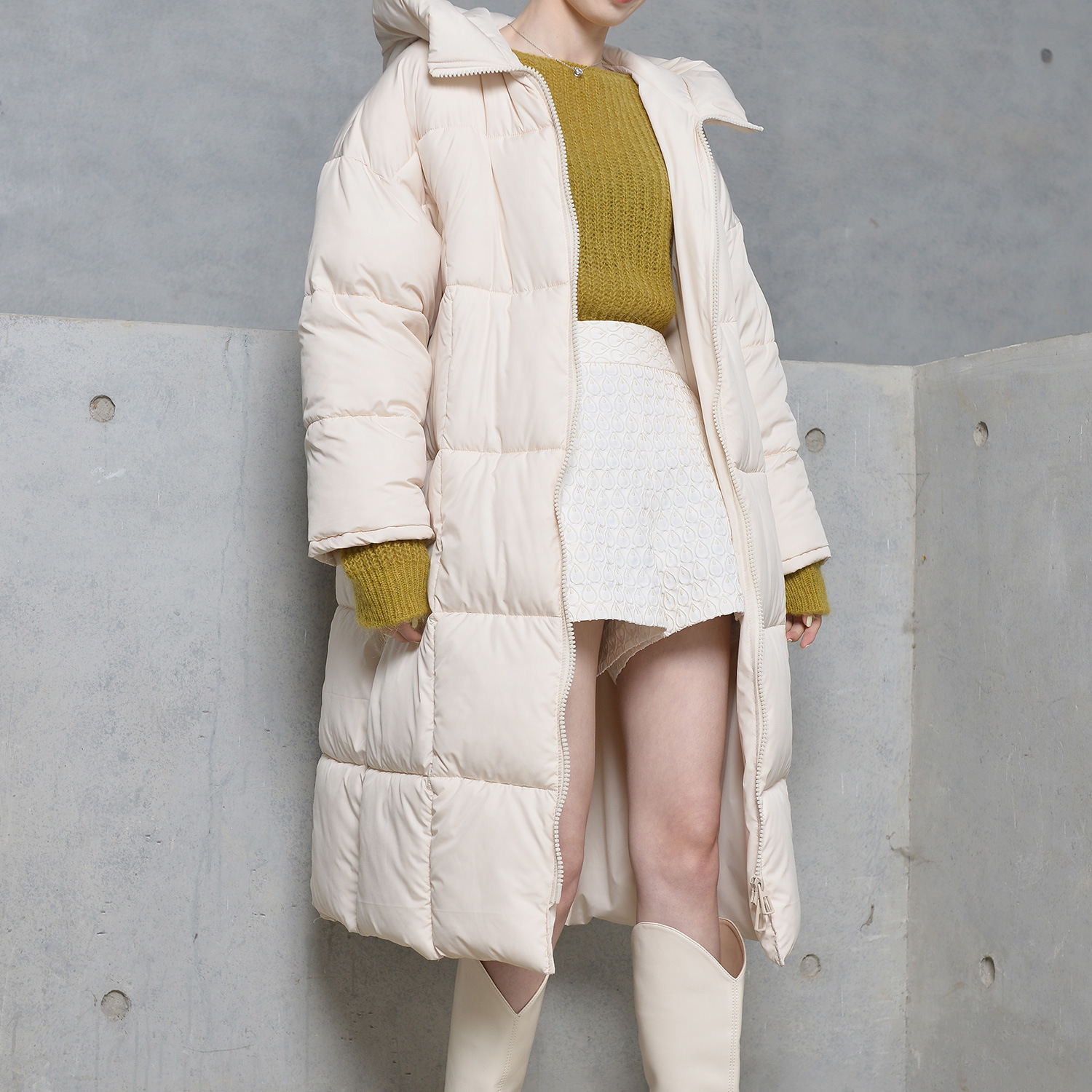 Winter New Fashion Women's Down Jacket Hat Long sleeve Warm Duck Down Zipper Warmly Outerwear Holiday Vacation Coats 201126