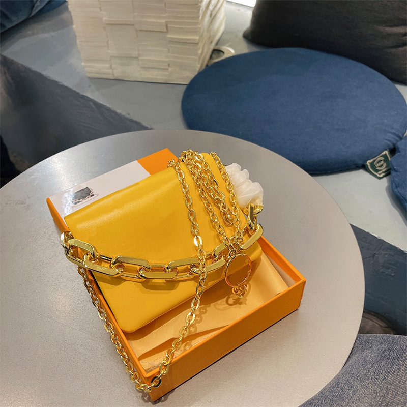 Designer Mini Woman Bags Fashion High Quality 2022 Shoulder Bag Chain Coin Purse Handbags with Box
Designer Mini Woman Bags Fashion High Quality 2022 Shoulder Bag Chain Coin Purse Handbags with Box