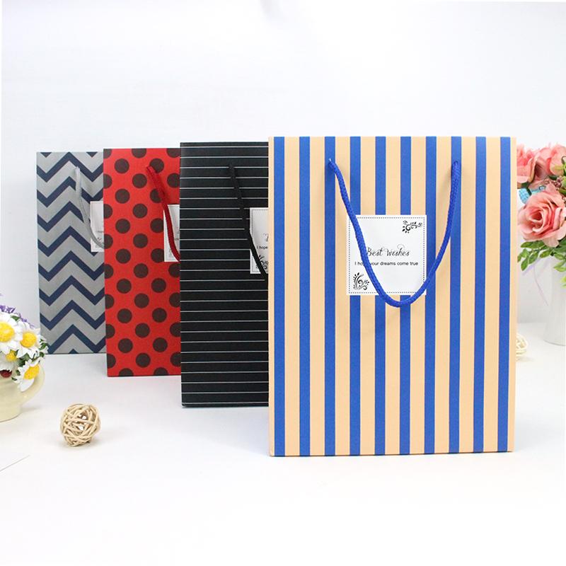 bolsas de regalo baby shower Birthday Party Decorations gift bag packaging bolsas de regalo papel kraft paper bag 10pc
bolsas de regalo baby shower Birthday Party Decorations gift bag packaging bolsas de regalo papel kraft paper bag 10pc