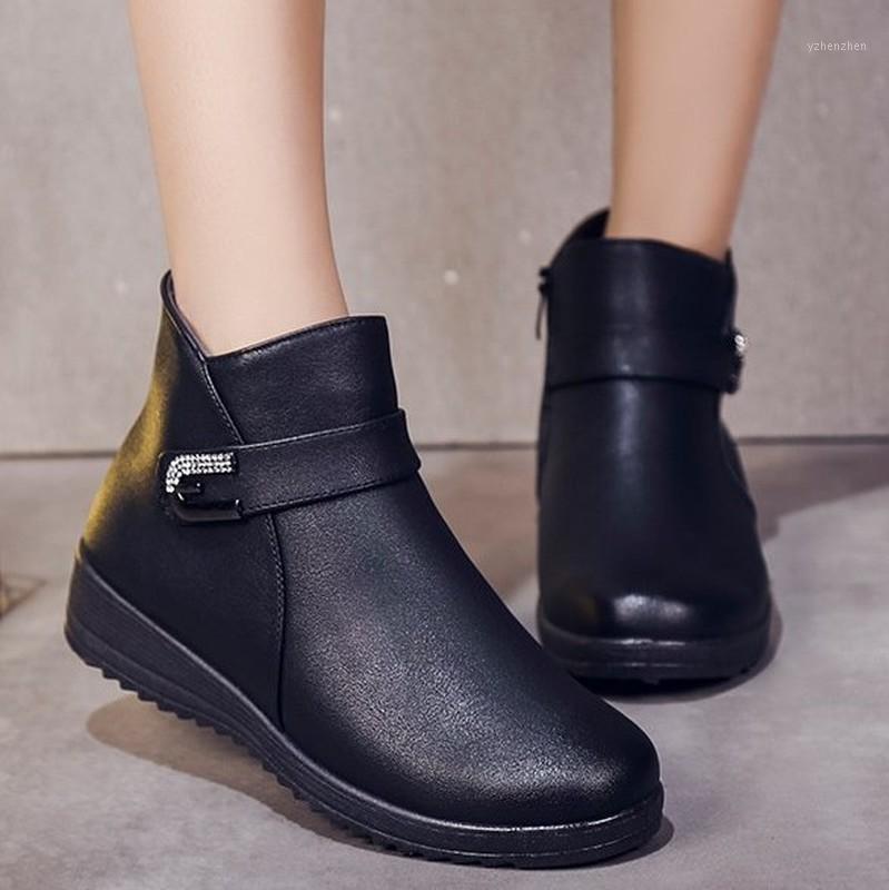 2021 autumn and winter rubber snow boots women's shoes women's ankle boots flat-heel zipper fashion shoes B8981, Black
2021 autumn and winter rubber snow boots women's shoes women's ankle boots flat-heel zipper fashion shoes B8981, Black