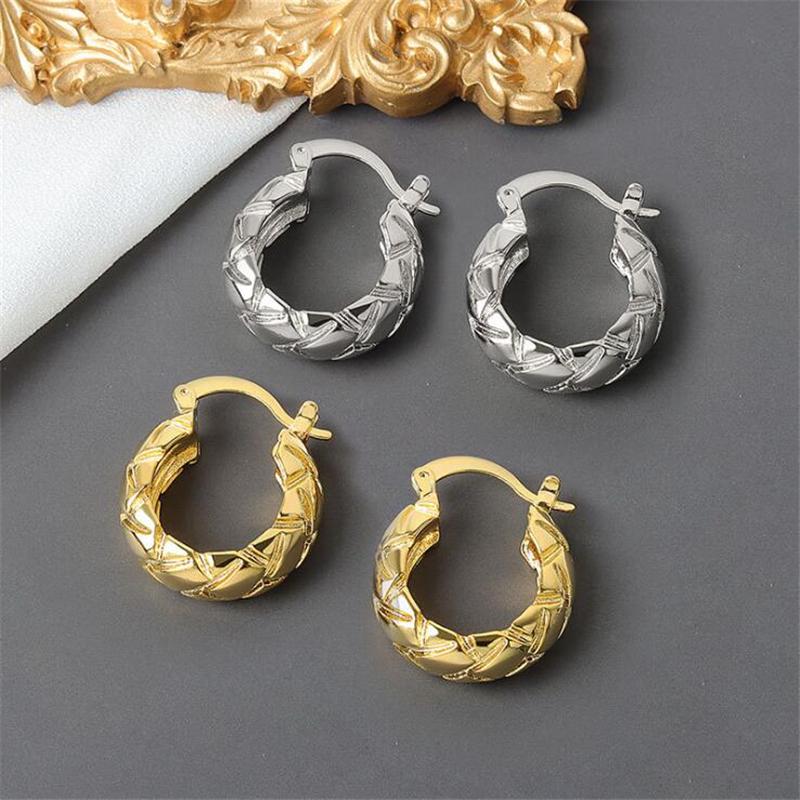 new classic copper stripe round stud earrings for women personality geometric earrings piercing female fashion jewelry gifts
new classic copper stripe round stud earrings for women personality geometric earrings piercing female fashion jewelry gifts