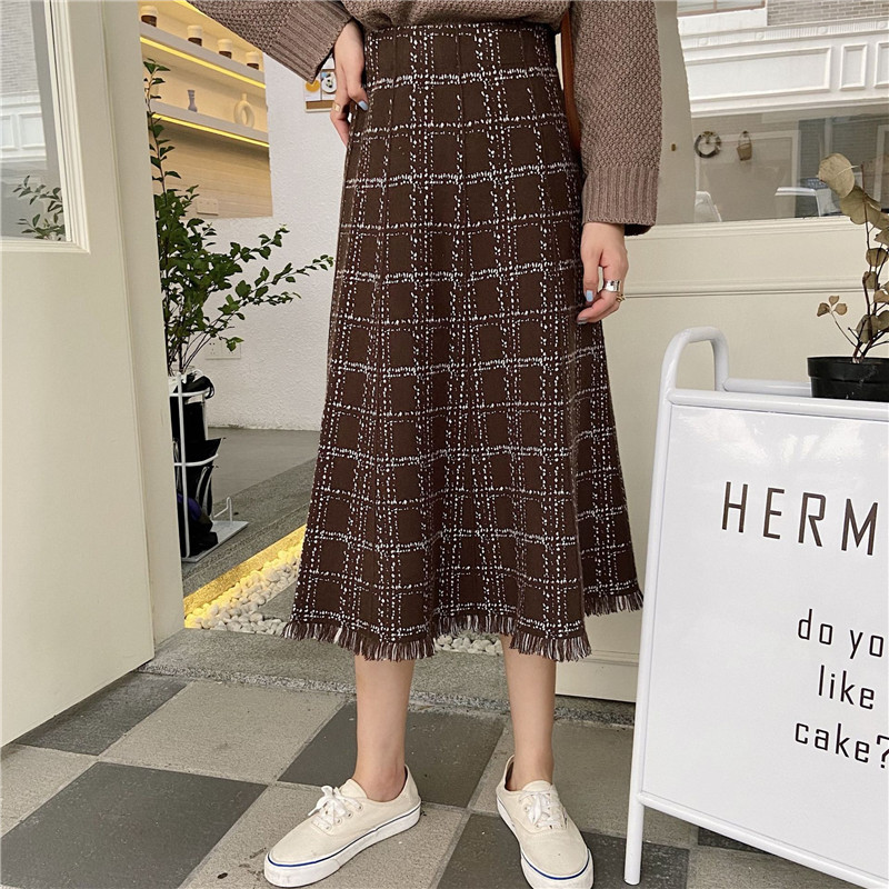 2021 Vintage Winter Knitted Out New Mid-length Chess Skirt Feminine Classic Fringes High Waist to Skort Wool Line FMXB, Brown
2021 Vintage Winter Knitted Out New Mid-length Chess Skirt Feminine Classic Fringes High Waist to Skort Wool Line FMXB, Brown