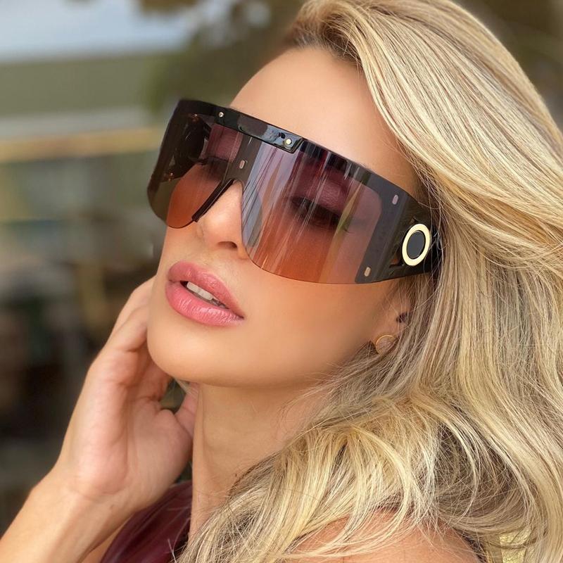 Sunglasses Fashion One Piece Goggle Female Trendy Oversize Women Brand Square Sun Glasses Men Driving Shades Oculos Feminino
Sunglasses Fashion One Piece Goggle Female Trendy Oversize Women Brand Square Sun Glasses Men Driving Shades Oculos Feminino