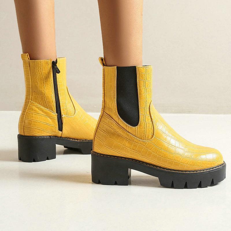 2020 New Autumn and Winter Woman Shoes Naked Boots Zipper PU Leather Ladies Shoes Casual Fashion Thick Bottom Punk Motorcycle1, Black
2020 New Autumn and Winter Woman Shoes Naked Boots Zipper PU Leather Ladies Shoes Casual Fashion Thick Bottom Punk Motorcycle1, Black