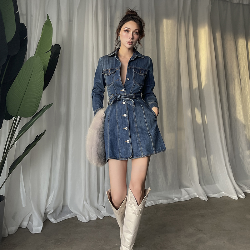2021 -autumn New Casual Fashion Thin Cowboy Dress Vest Long Waist Turn-down Collar Vintage Mini Women's Dresses 92KF, Blue
2021 -autumn New Casual Fashion Thin Cowboy Dress Vest Long Waist Turn-down Collar Vintage Mini Women's Dresses 92KF, Blue