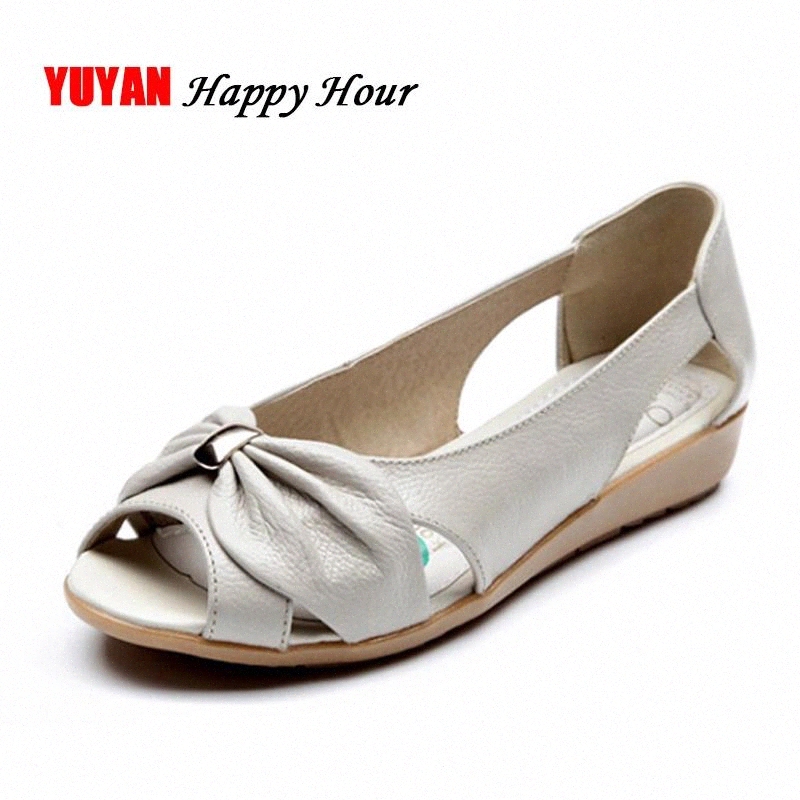 100% Cow Genuine Leather Sandals Women Flat Heel Sandals Fashion Summer Shoes Woman Summer Plus Size 42 EU Free Shipping #4z0g, Beige
100% Cow Genuine Leather Sandals Women Flat Heel Sandals Fashion Summer Shoes Woman Summer Plus Size 42 EU Free Shipping #4z0g, Beige