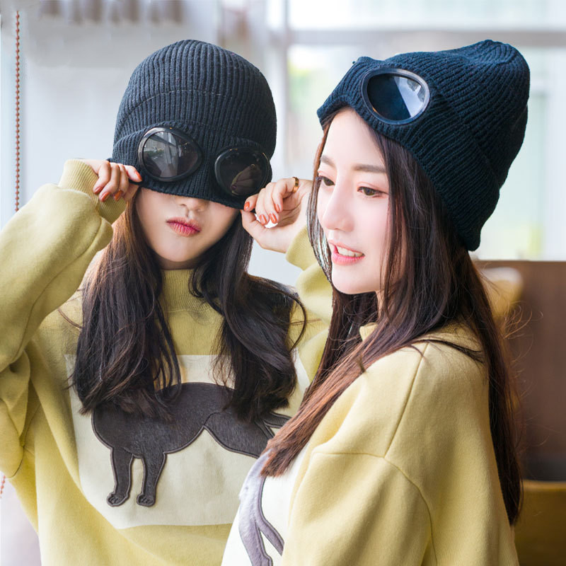 Fashion Thickened Winter Skiing Cap Knitted Hat Warm Beanies Skullies Sports Skiing Hat Windproof Mirror Knit Warm Face Mask Snowboard Mask, Beige
Fashion Thickened Winter Skiing Cap Knitted Hat Warm Beanies Skullies Sports Skiing Hat Windproof Mirror Knit Warm Face Mask Snowboard Mask, Beige