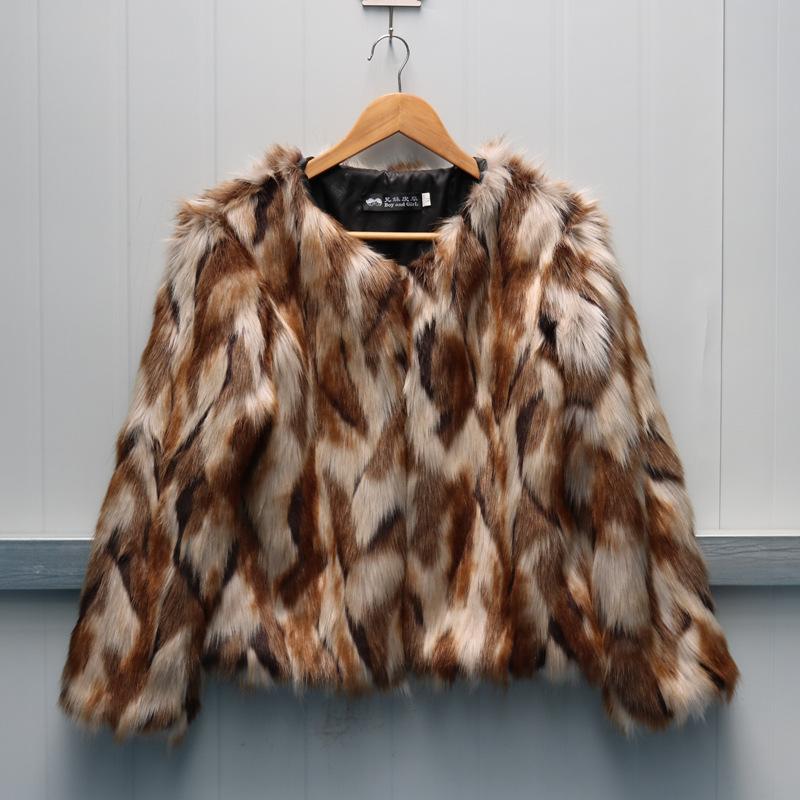 6XL New Fashion Autumn and Winter Women' Faux Fur Overcoat Mixed Color Imitation Fur Short Coat, As picture
6XL New Fashion Autumn and Winter Women' Faux Fur Overcoat Mixed Color Imitation Fur Short Coat, As picture