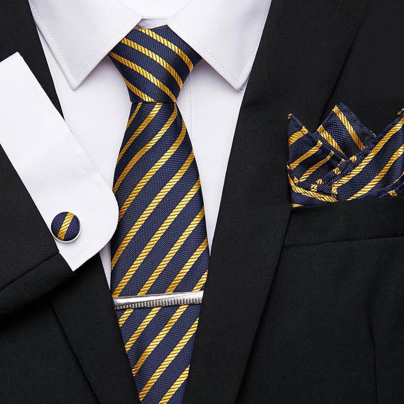 Luxury 100% Silk tie skinny 7.5 cm Floral Necktie High Fashion Plaid Ties For Men Slim Cotton Cravat Nneckties Mens Classic Ties
Luxury 100% Silk tie skinny 7.5 cm Floral Necktie High Fashion Plaid Ties For Men Slim Cotton Cravat Nneckties Mens Classic Ties