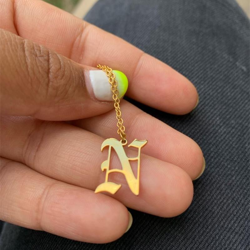 2020 Fashion 26 Letters Pendant Necklace Cute Gold Color Sequins Alloy Round Necklace For Woman Wedding Jewelry Gifts
2020 Fashion 26 Letters Pendant Necklace Cute Gold Color Sequins Alloy Round Necklace For Woman Wedding Jewelry Gifts