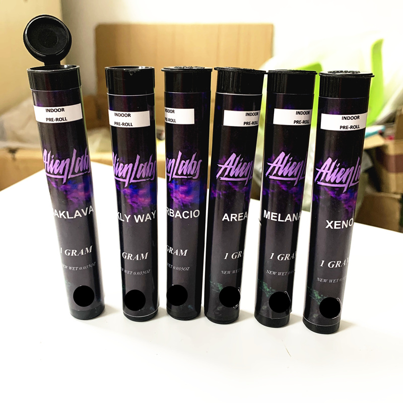 Alien Labs Preroll Joints Plastic Tubes with Stickers 4.62*0.77in Storage Tube VS west coast joints
Alien Labs Preroll Joints Plastic Tubes with Stickers 4.62*0.77in Storage Tube VS west coast joints