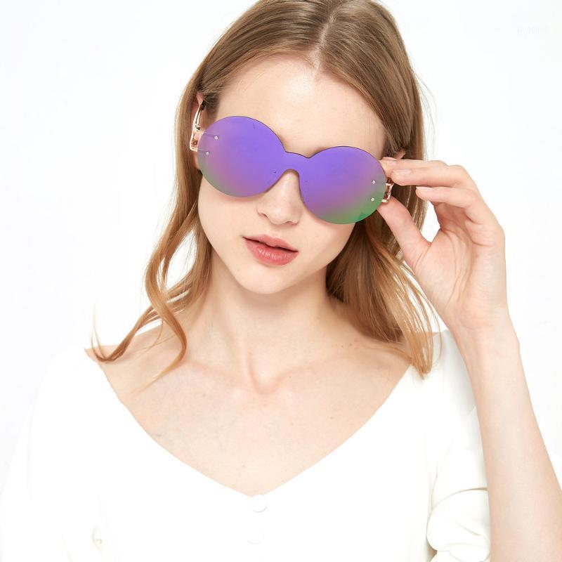 Sunglasses Fashion Red Gradient Sun Glasses Crystal Square Rimless Women Vintage Oversized Classic Brand Designer NX1
Sunglasses Fashion Red Gradient Sun Glasses Crystal Square Rimless Women Vintage Oversized Classic Brand Designer NX1
