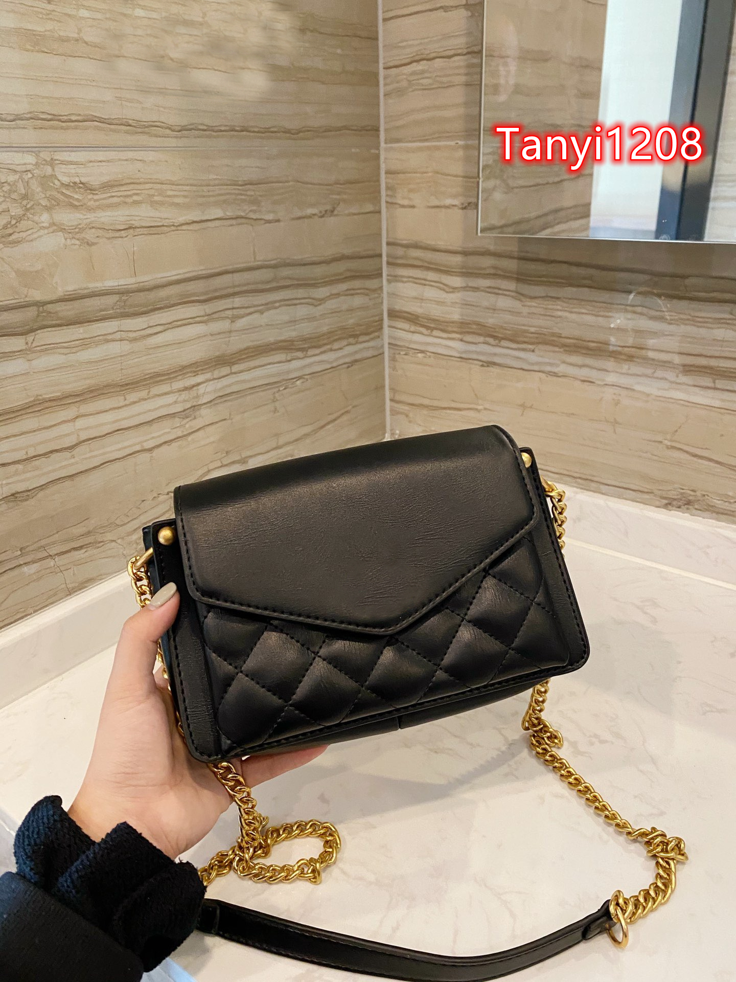 2021 New Fashion Luxury Designers Bags Flap Bag Handbag Crossbody bag High Quality with box free shipping
2021 New Fashion Luxury Designers Bags Flap Bag Handbag Crossbody bag High Quality with box free shipping
