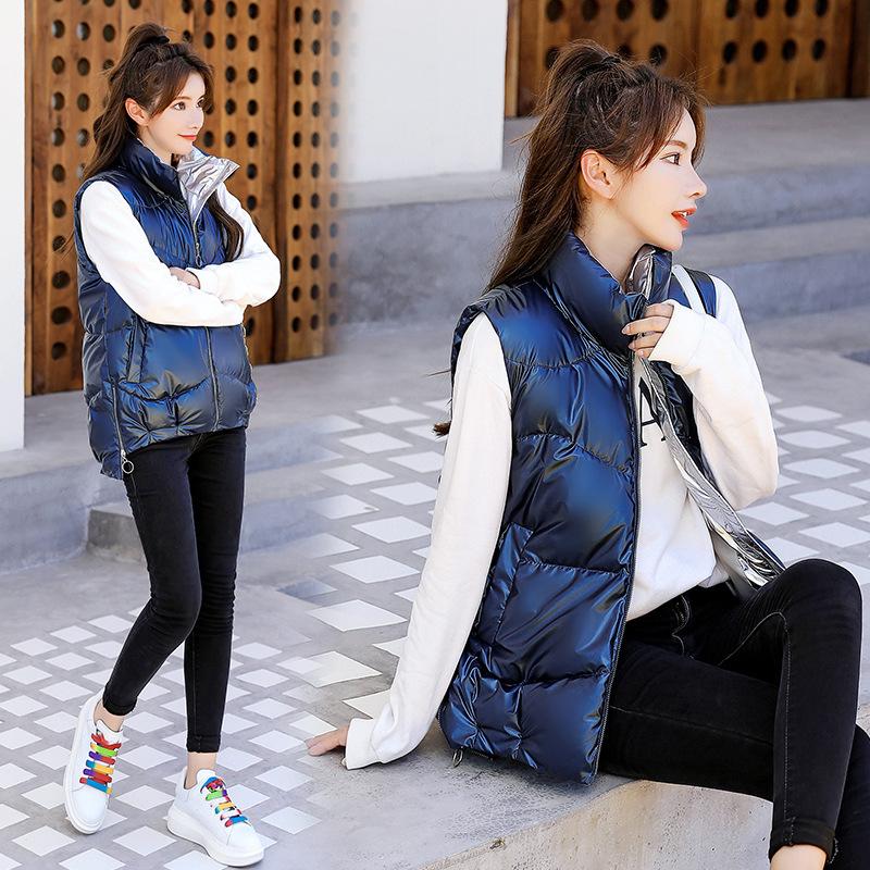 2021 New Ultra Light Down Vest Women Short Vest Windproof Coat Sleeveless Lightweight Warm Waistcoat Female White Duck Down, Black
2021 New Ultra Light Down Vest Women Short Vest Windproof Coat Sleeveless Lightweight Warm Waistcoat Female White Duck Down, Black