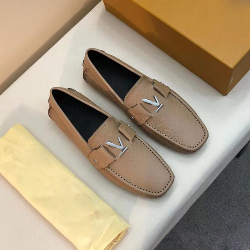 High quality men's dress shoes casual flats bottom Loafers fashion luxury metal button classic driving shoes for men with original box Size 35-45, Sky blue
High quality men's dress shoes casual flats bottom Loafers fashion luxury metal button classic driving shoes for men with original box Size 35-45, Sky blue