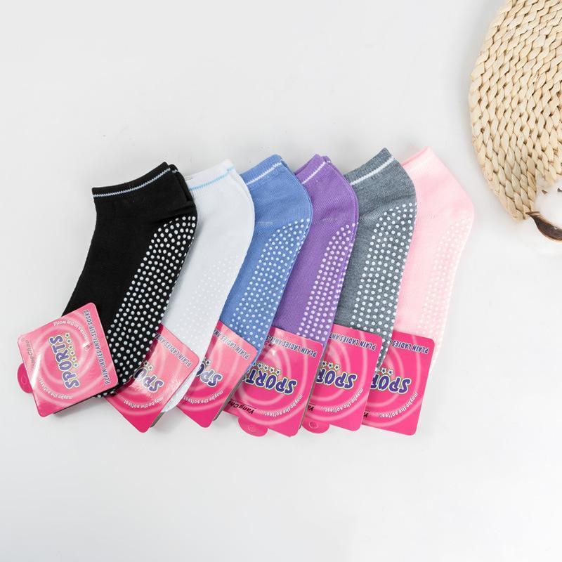 Women Yoga Socks non Slip ladies Anti Slip Silicone Gym Pilates Ballet Socks Fitness Sport Cotton Breathable Elasticity1, Black
Women Yoga Socks non Slip ladies Anti Slip Silicone Gym Pilates Ballet Socks Fitness Sport Cotton Breathable Elasticity1, Black