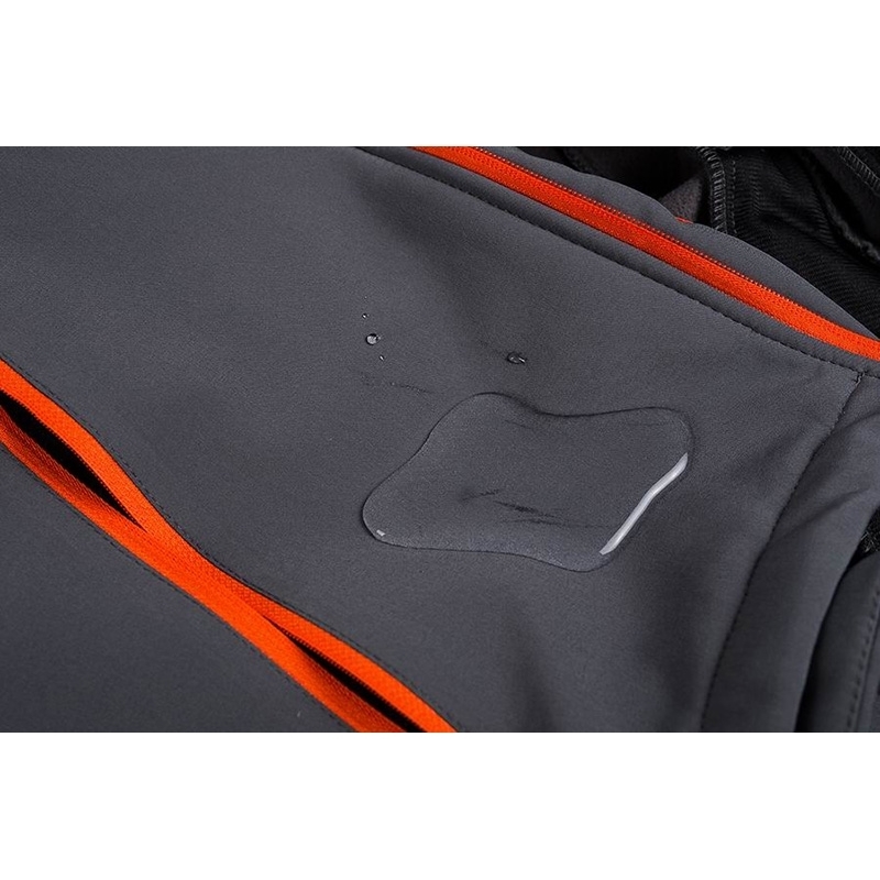 Spring Autumn Outdoor Man Soft shell Jacket Waterproof Thermal Hooded Coat Anti-UV Breathable Men Camping Hiking Jacket 201128