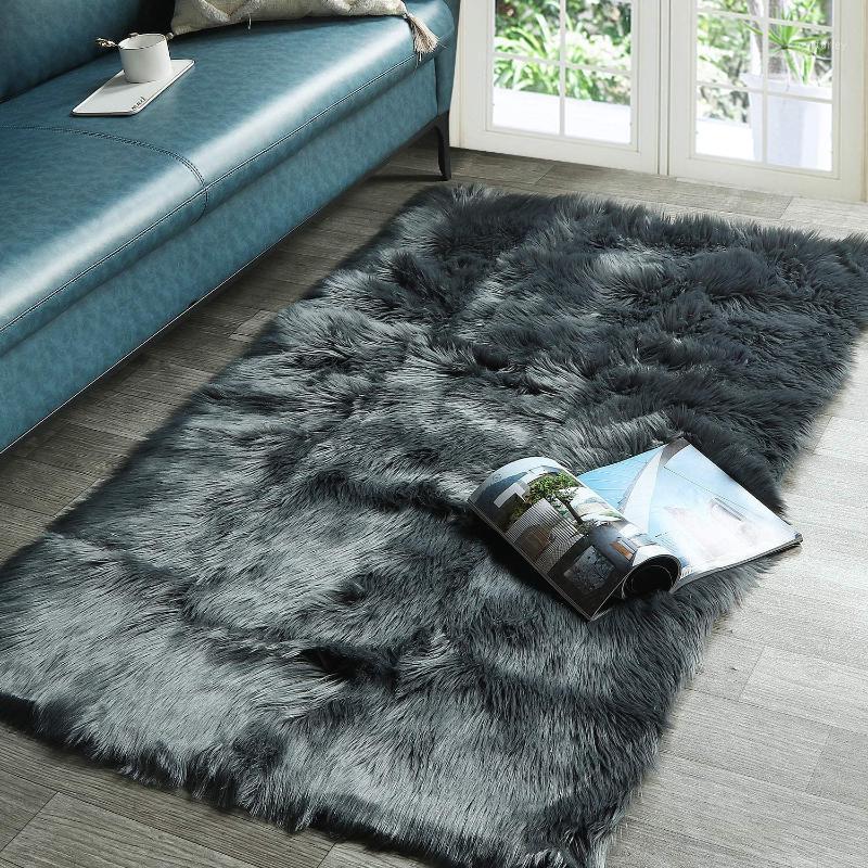 Super Soft Fluffy Bedroom Rug Luxurious Plush Faux Fur Sheepskin Area Rug Living Room Carpet Home Decor Kids Girls Shaggy Carpet1, Dark grey
Super Soft Fluffy Bedroom Rug Luxurious Plush Faux Fur Sheepskin Area Rug Living Room Carpet Home Decor Kids Girls Shaggy Carpet1, Dark grey
