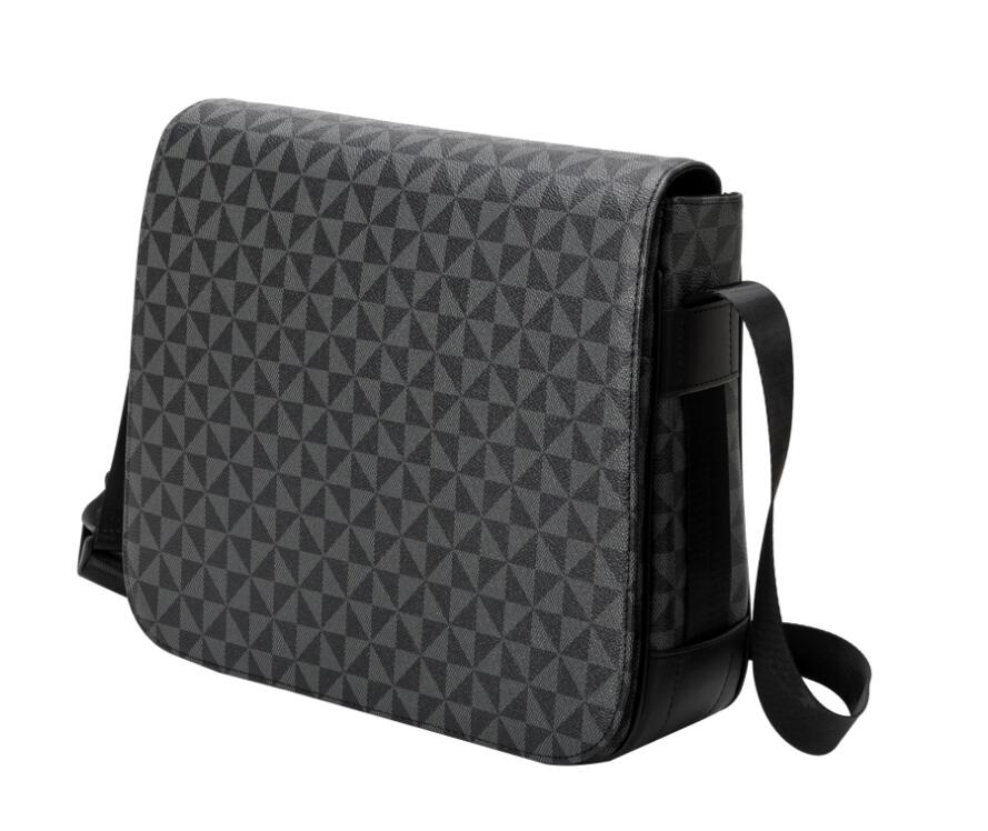 Men shoulder bags designer cross body Voyager Trio District pu leather luxury man messenger bag satchel fashion handbag Composite package backpack, Color
Men shoulder bags designer cross body Voyager Trio District pu leather luxury man messenger bag satchel fashion handbag Composite package backpack, Color