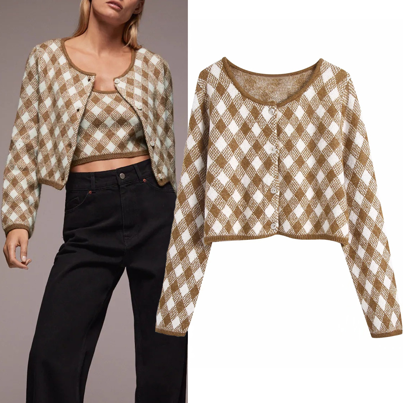 2021 New Argyle Cropped Knitted Sweater Women Autumn Vintage o Neck Long Sleeve Button Up Short Female Cardigan Top Fot2
2021 New Argyle Cropped Knitted Sweater Women Autumn Vintage o Neck Long Sleeve Button Up Short Female Cardigan Top Fot2