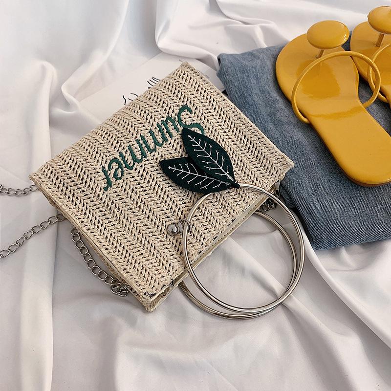 Women's 2021 new hand carrying versatile straw bag fashion foreign style chain one shoulder small square bag diagonal span, Khaki
Women's 2021 new hand carrying versatile straw bag fashion foreign style chain one shoulder small square bag diagonal span, Khaki